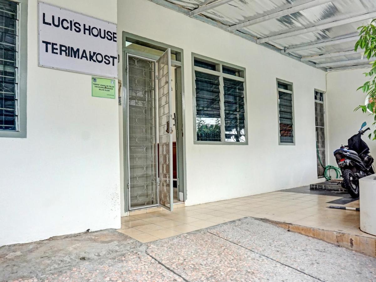 Oyo 91658 Luci'S House Hotel Jakarta Exterior photo
